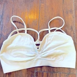 Stretchy bralette